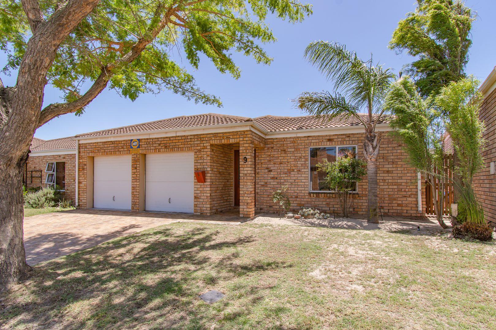 Townhouses for sale in Kuils River Kuils River Property Property24