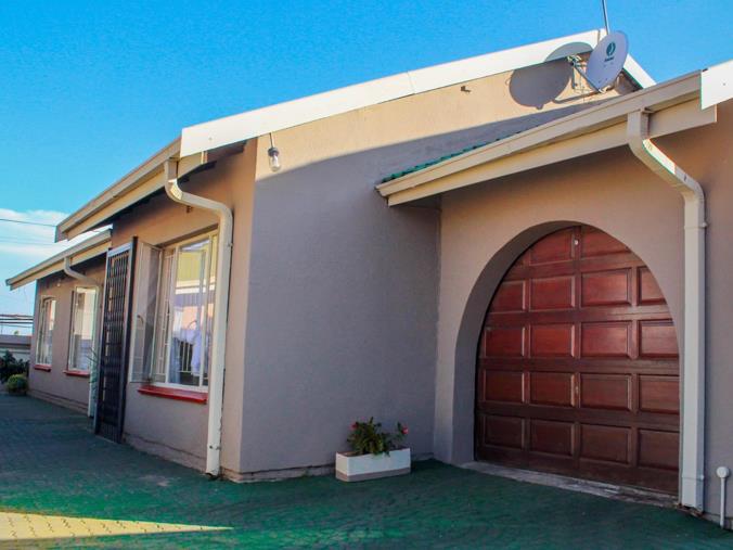 3 Bedroom House for Sale in Sebokeng Zone 14