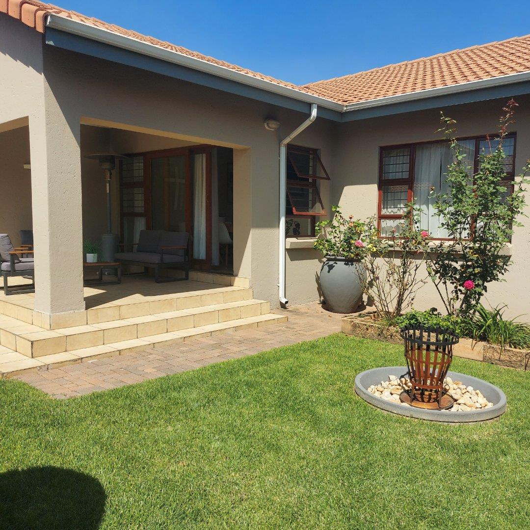 Hughes Property Property and houses for sale in Hughes Property24