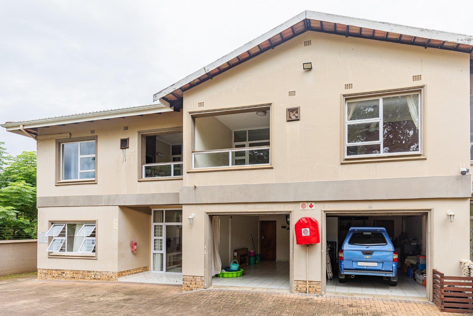 3 Bedroom Apartment / flat for sale in St Michaels On Sea P24112447165