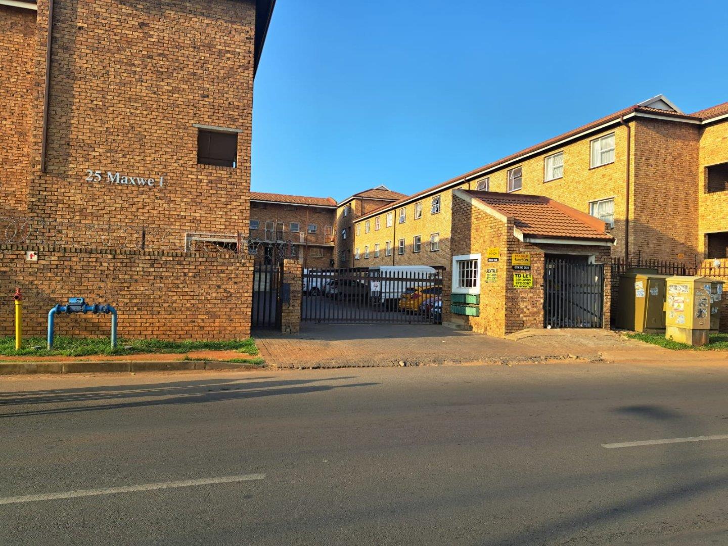 Kempton Park Central Property Property and houses for sale in Kempton