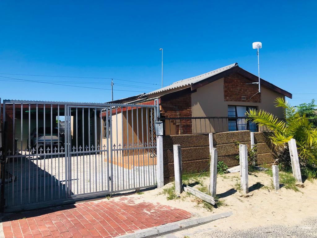 Houses for sale in Khayelitsha Khayelitsha Property