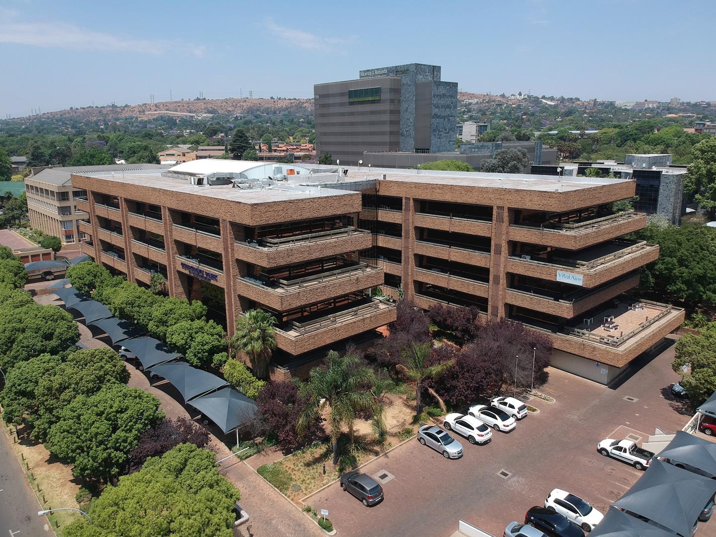 Commercial property to rent in Bedfordview 4 Skeen Boulevard P24