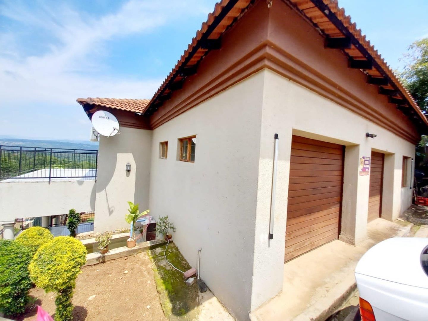 Stonehenge Property Property and houses for sale in Stonehenge