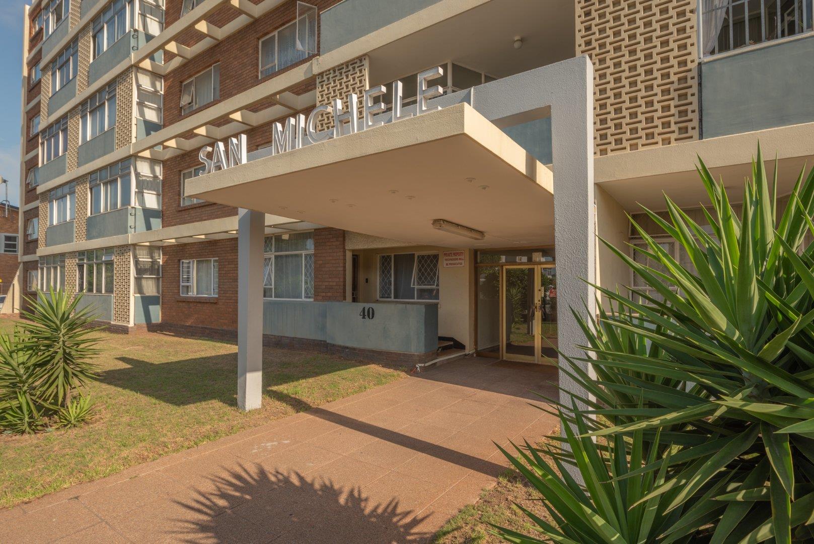 St Park Property Apartments / flats for sale in St
