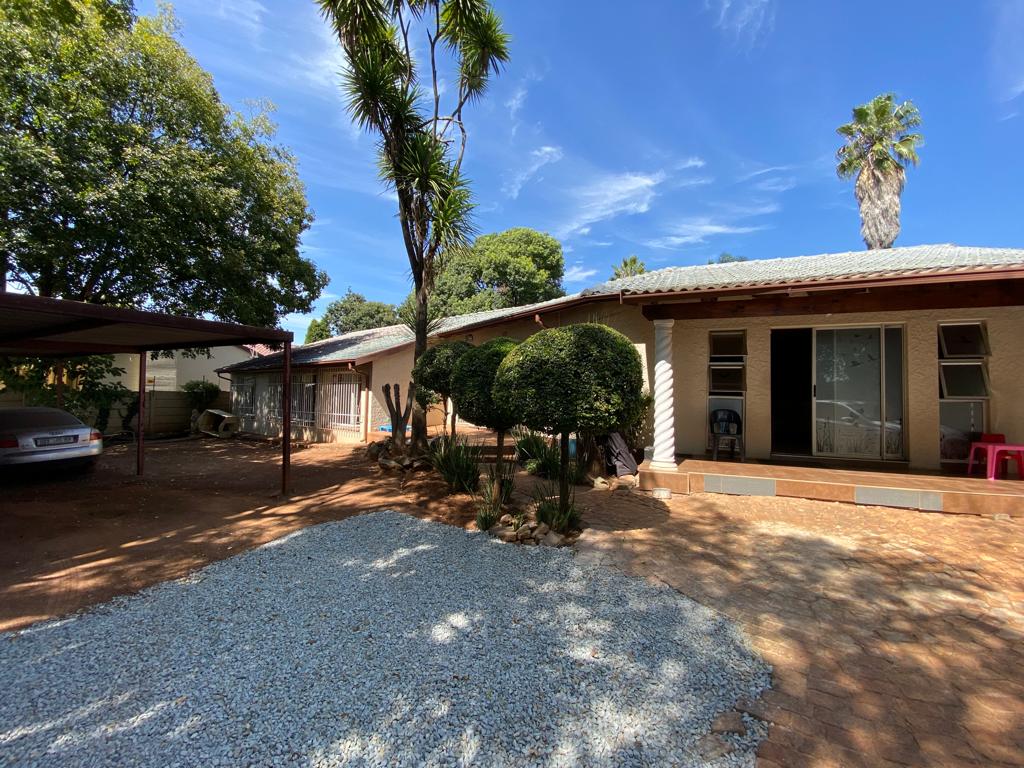 Hurlyvale Property Property and houses for sale in Hurlyvale