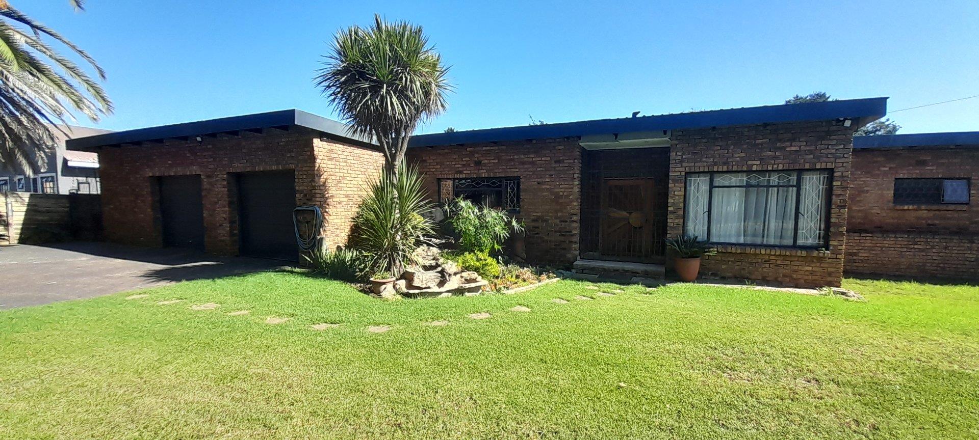 4 Bedroom House for sale in Delmas West P24112462816