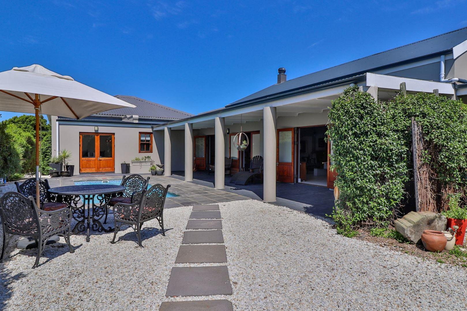 Eastcliff, Hermanus Property Property and houses to rent in Eastcliff