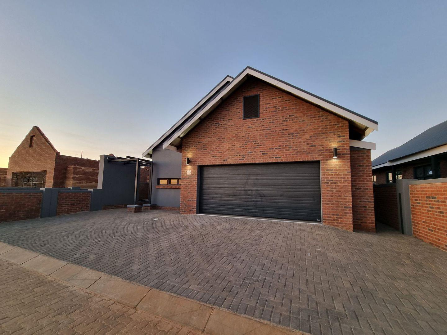 De Land Estate Property Property and houses for sale in De Land