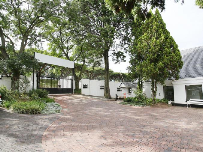 1 Bedroom Apartment / Flat to Rent in Bryanston