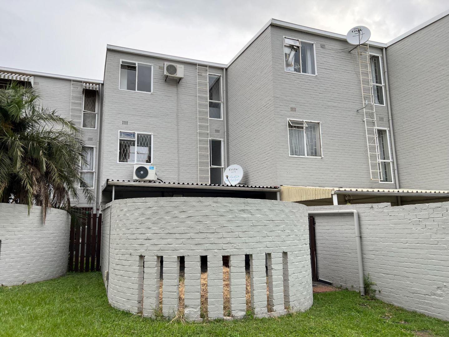 3 Bedroom Townhouse for sale in Pelham P24111840145