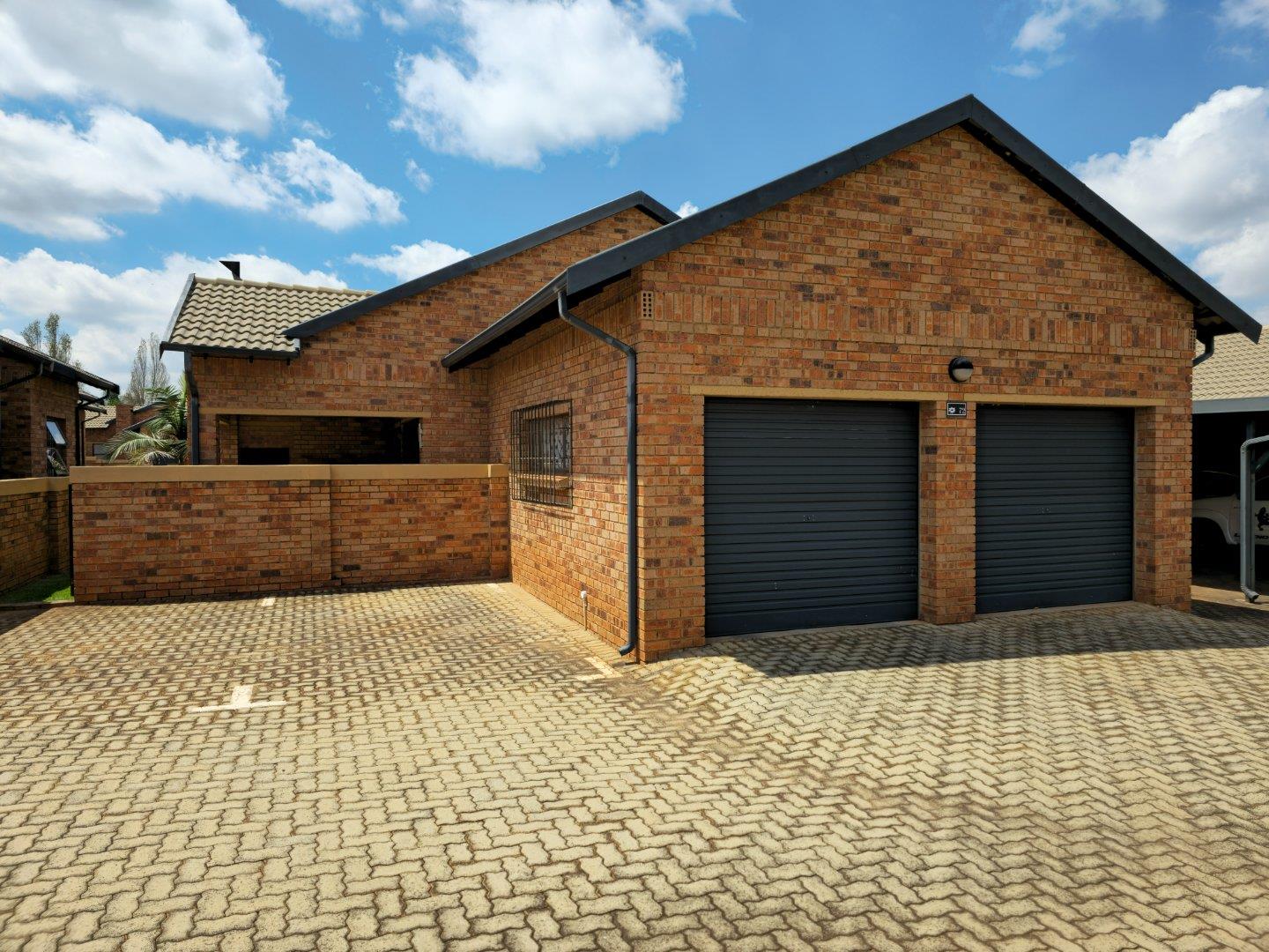 Townhouses for sale in Krugersdorp Krugersdorp Property Property24