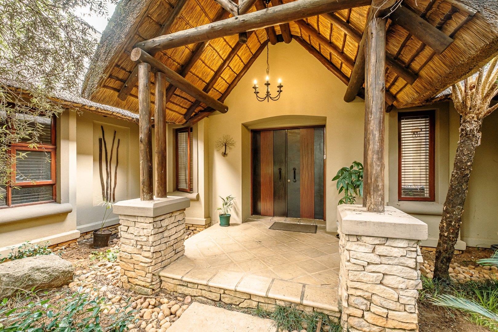 3 Bedroom House for sale in Ruimsig 97 Two Rivers Estate, Tres Jolie