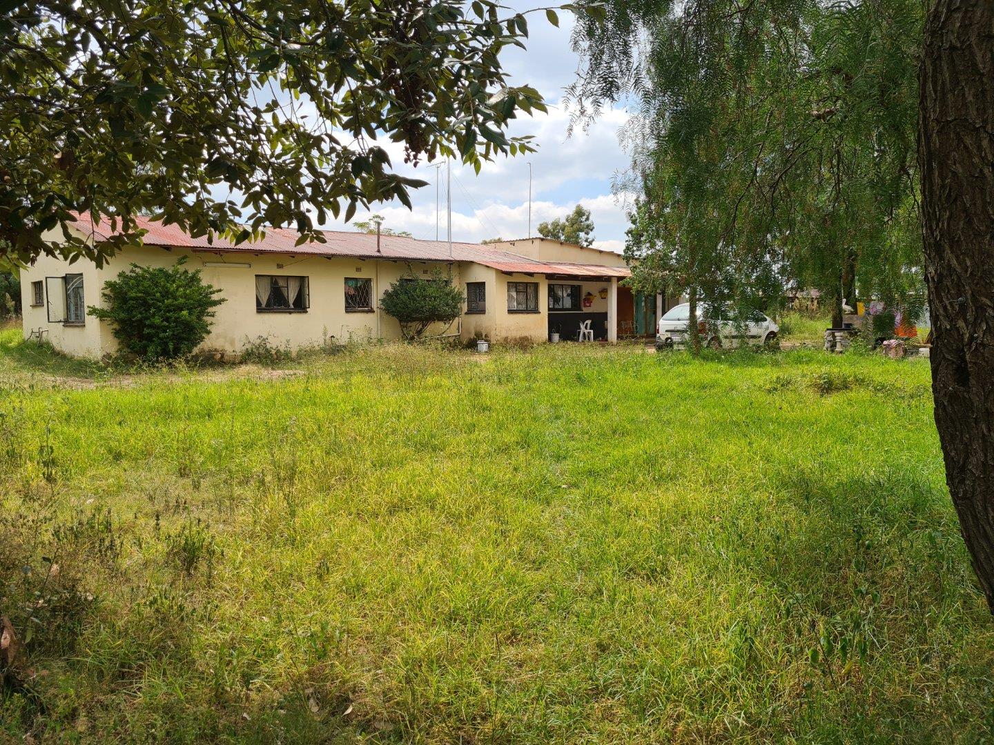 4 Bedroom House for sale in Homestead Apple Orchards P24112470869