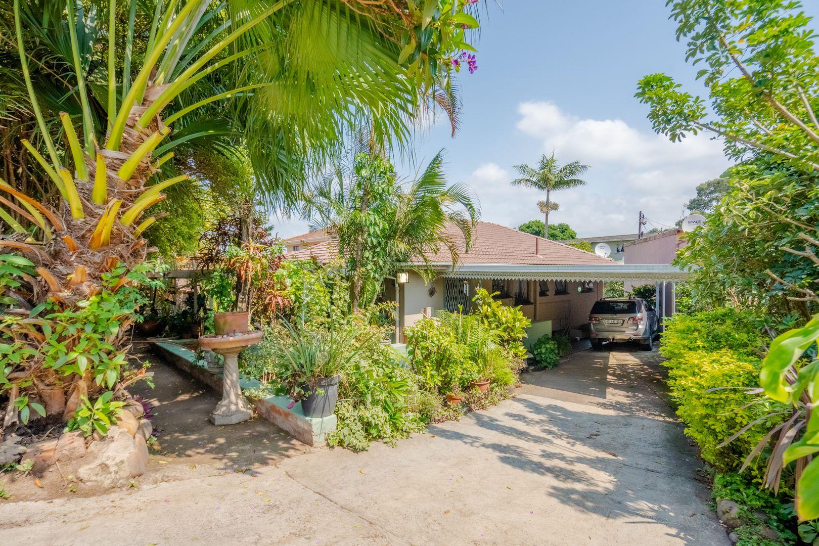 3 Bedroom House for sale in Sydenham P24112438168