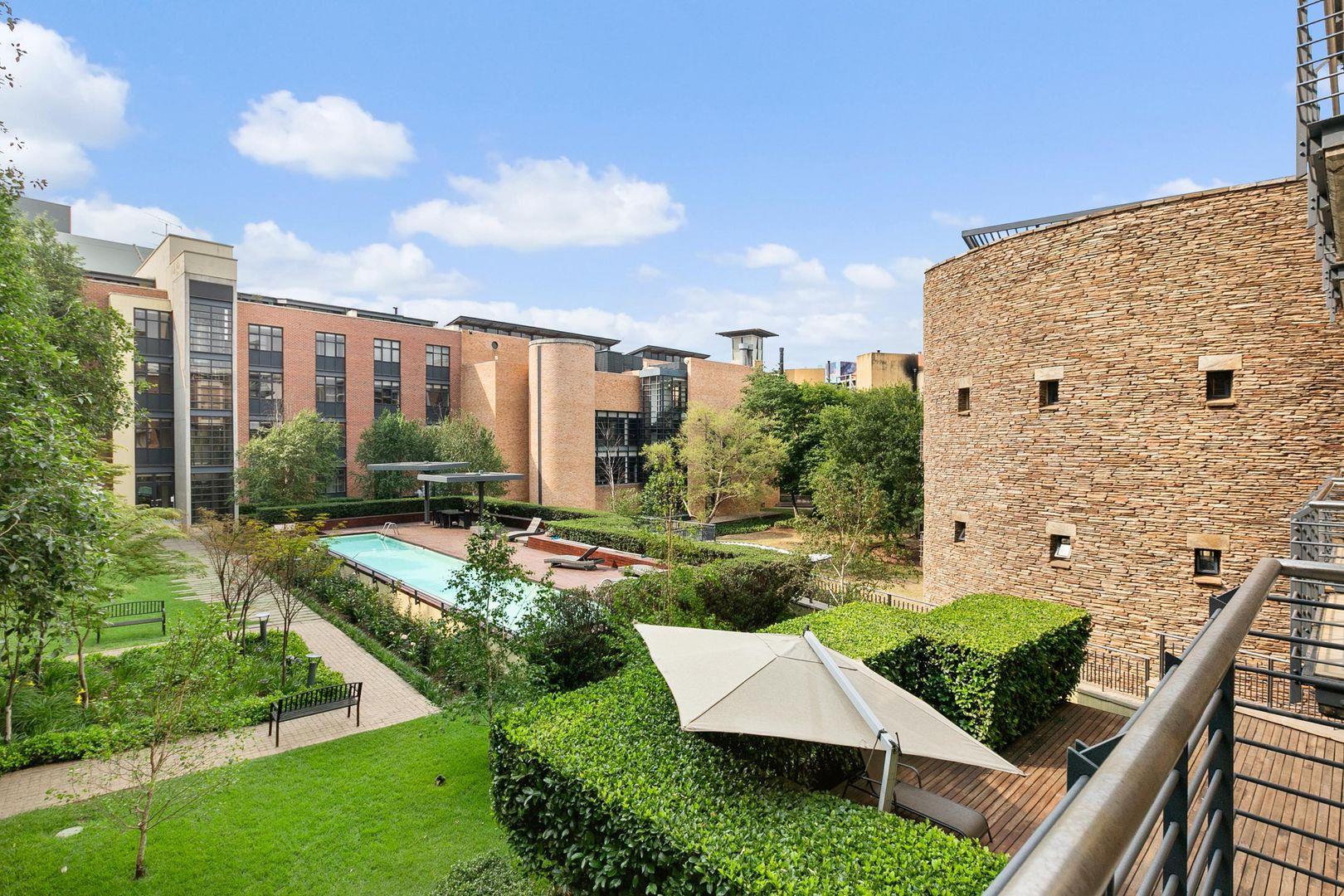 0.5 Bedroom Apartment / flat to rent in Melrose Arch P24110520542