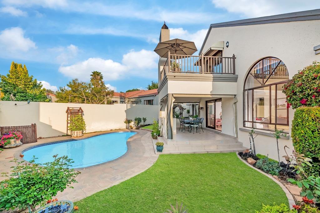 Bryanston Property Townhouses for sale in Bryanston