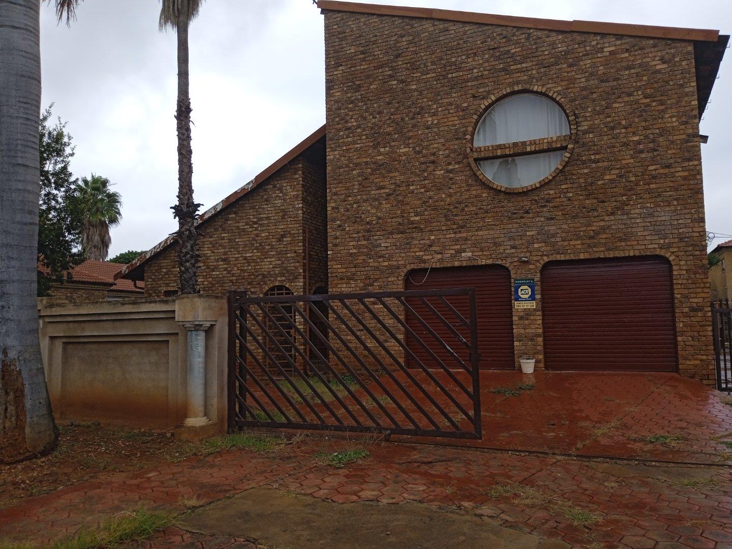 The Orchards Property Property and houses for sale in The Orchards