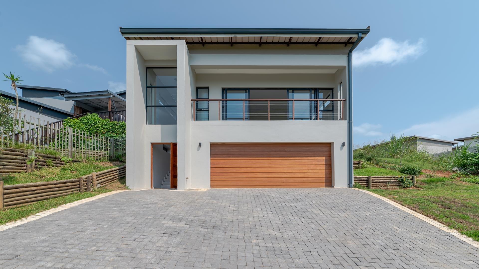 Palm Lakes Estate Property Property and houses for sale in Palm Lakes Estate