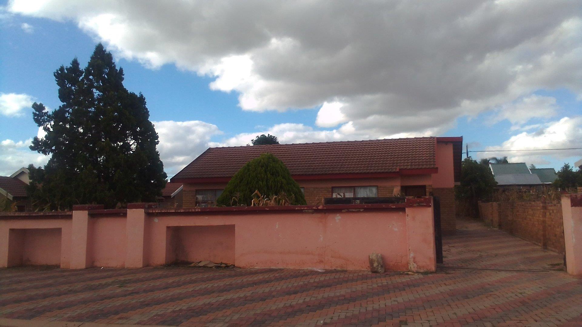 Flora Park, Polokwane Property Property and houses for sale in Flora