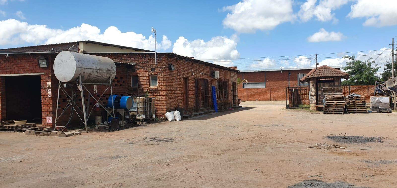 Industrial property for sale in Louis Trichardt P24112478302