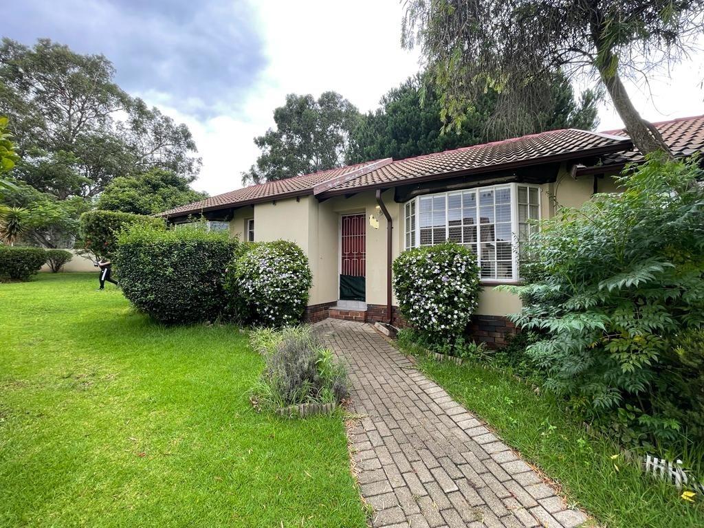 2 Bedroom House for sale in Ormonde P24113260267