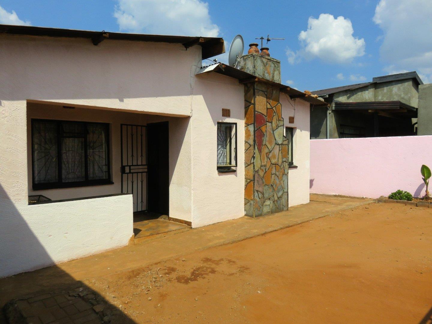 Tembisa Central Property Property and houses for sale in Tembisa