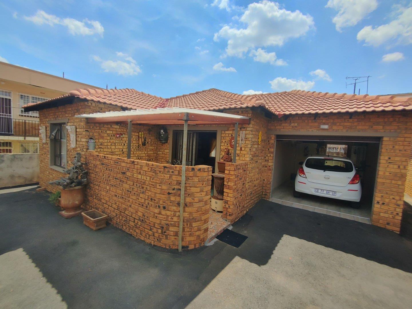 Greenhills Property Property and houses for sale in Greenhills Page 10