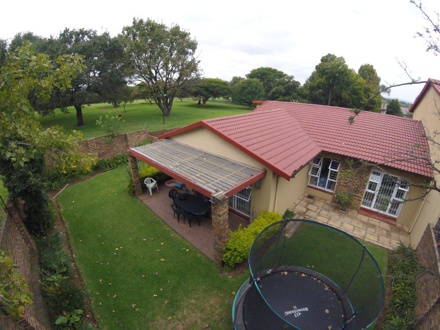 Gallo Manor Property Property and houses for sale in Gallo Manor