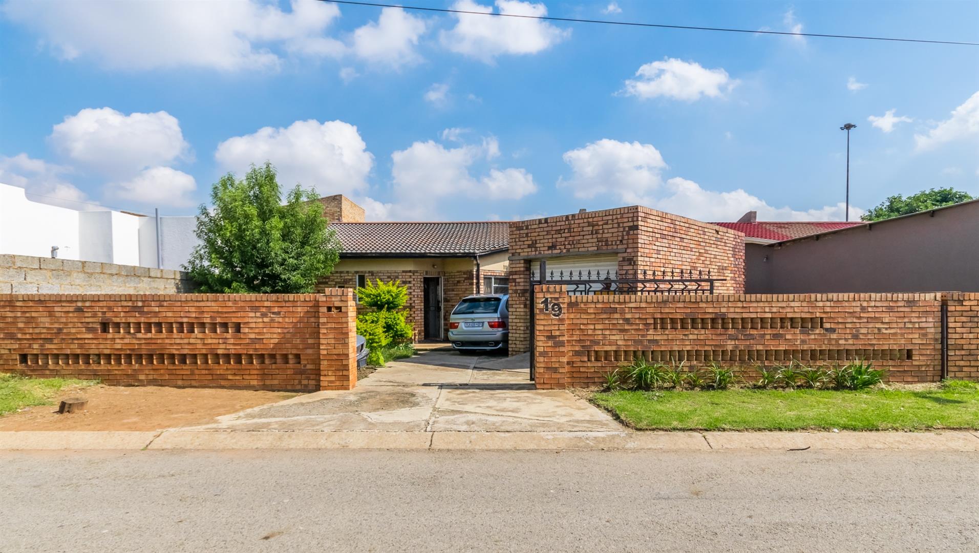 Houses for sale in Soweto Soweto Property Page 21