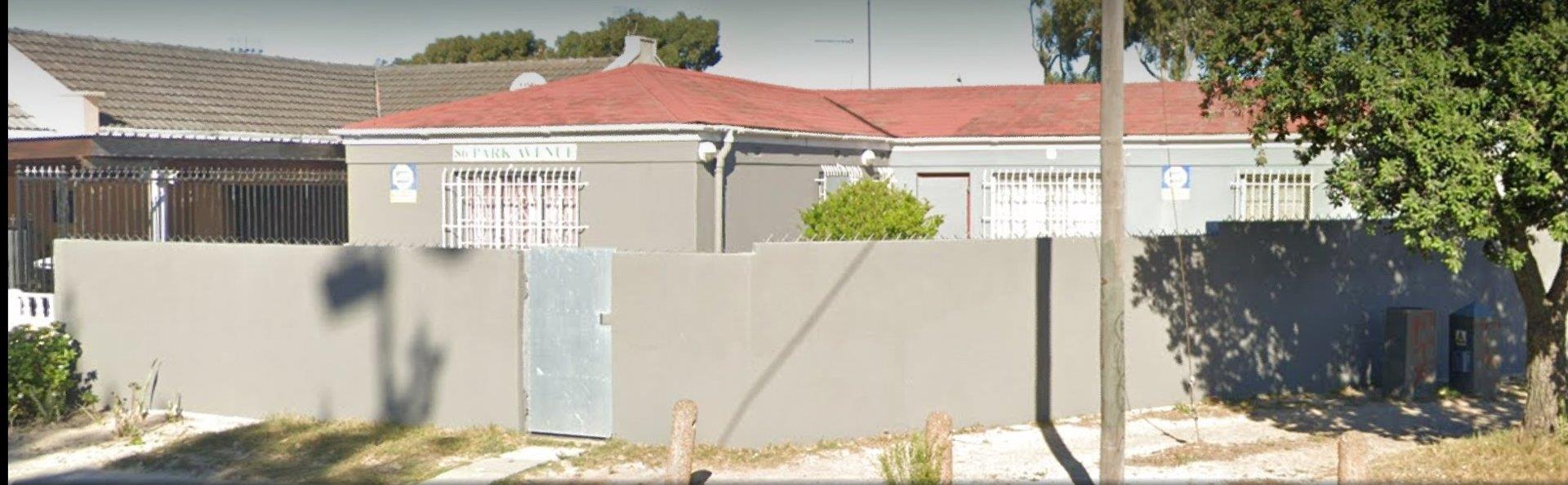 Westridge, Mitchells Plain Property Houses for sale in Westridge