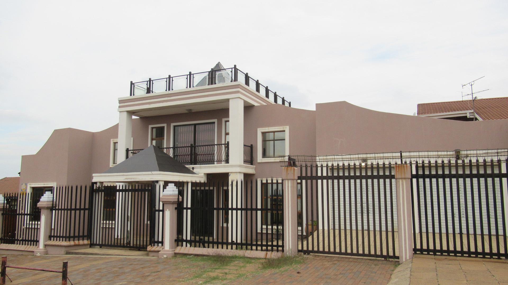 Rust Ter Vaal Property Property and houses for sale in Rust Ter Vaal