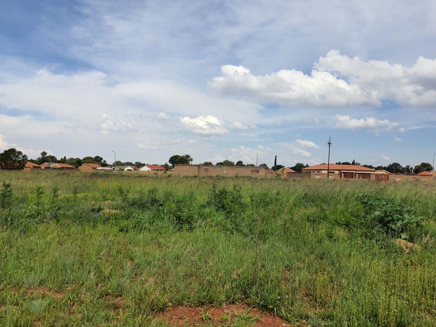Vacant land / plot for sale in Carletonville Central P24112494269