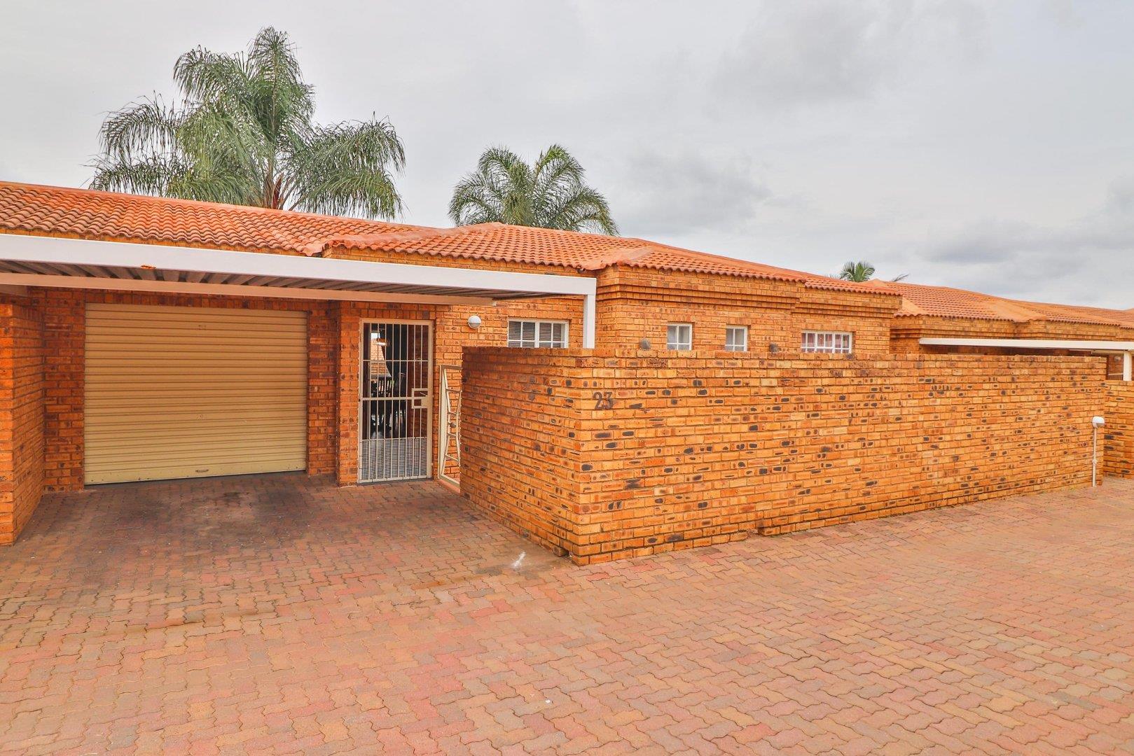 Townhouses for sale in Krugersdorp Krugersdorp Property Property24