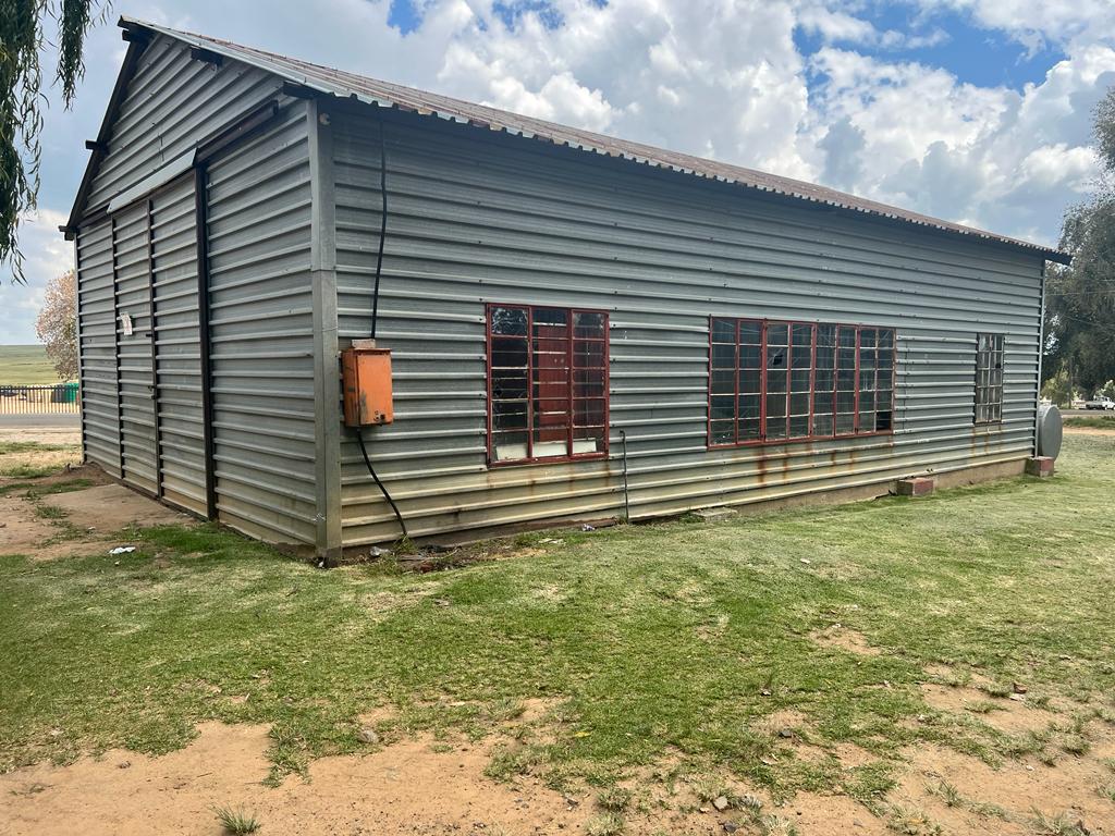 Commercial property for sale in Rosendal P24112495518