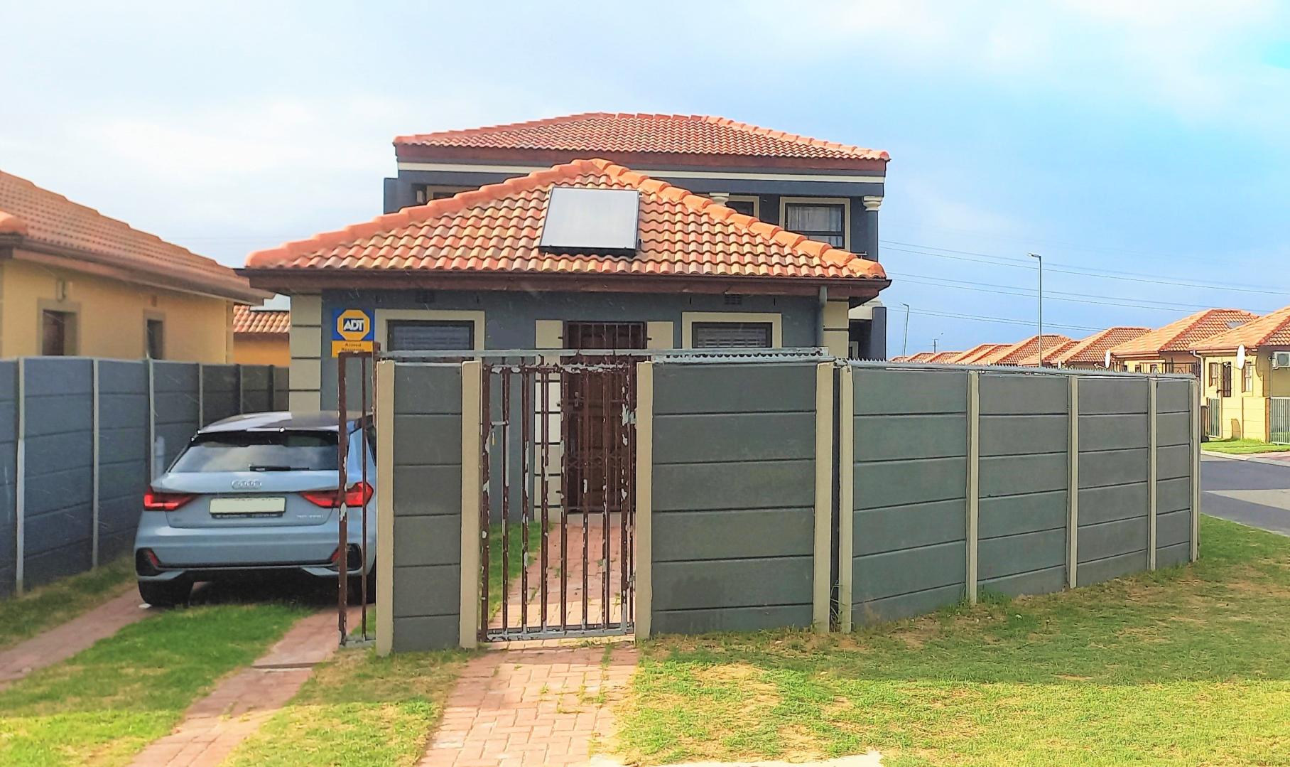 Stratford Green Property Property and houses to rent in Stratford