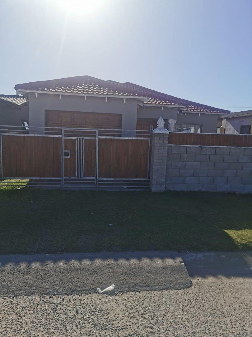 Motherwell Nu 7 Property Property and houses for sale in Motherwell