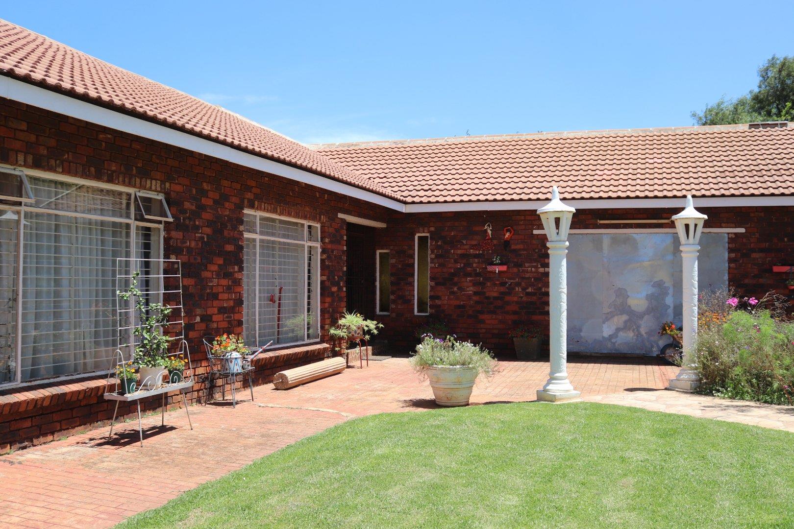 Walker Fruit Farms Property Farms for sale in Walker Fruit Farms