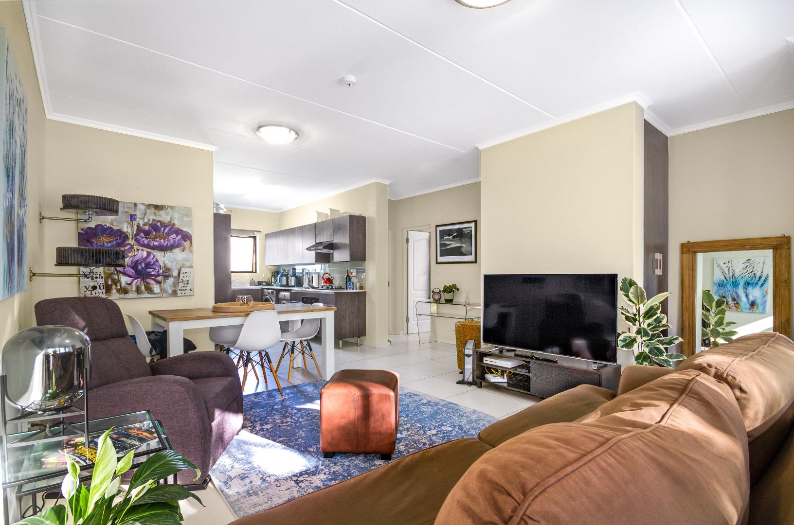 Property and houses for sale in Somerset West Somerset West Property