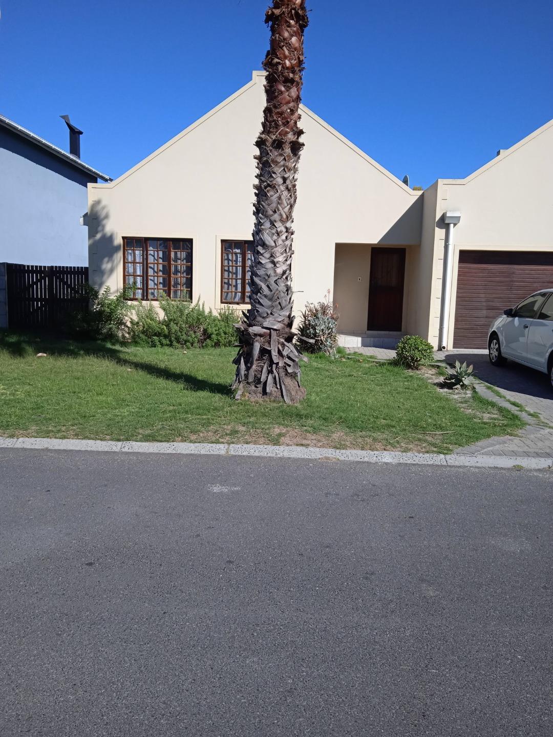 Soneike Property Apartments / flats to rent in Soneike