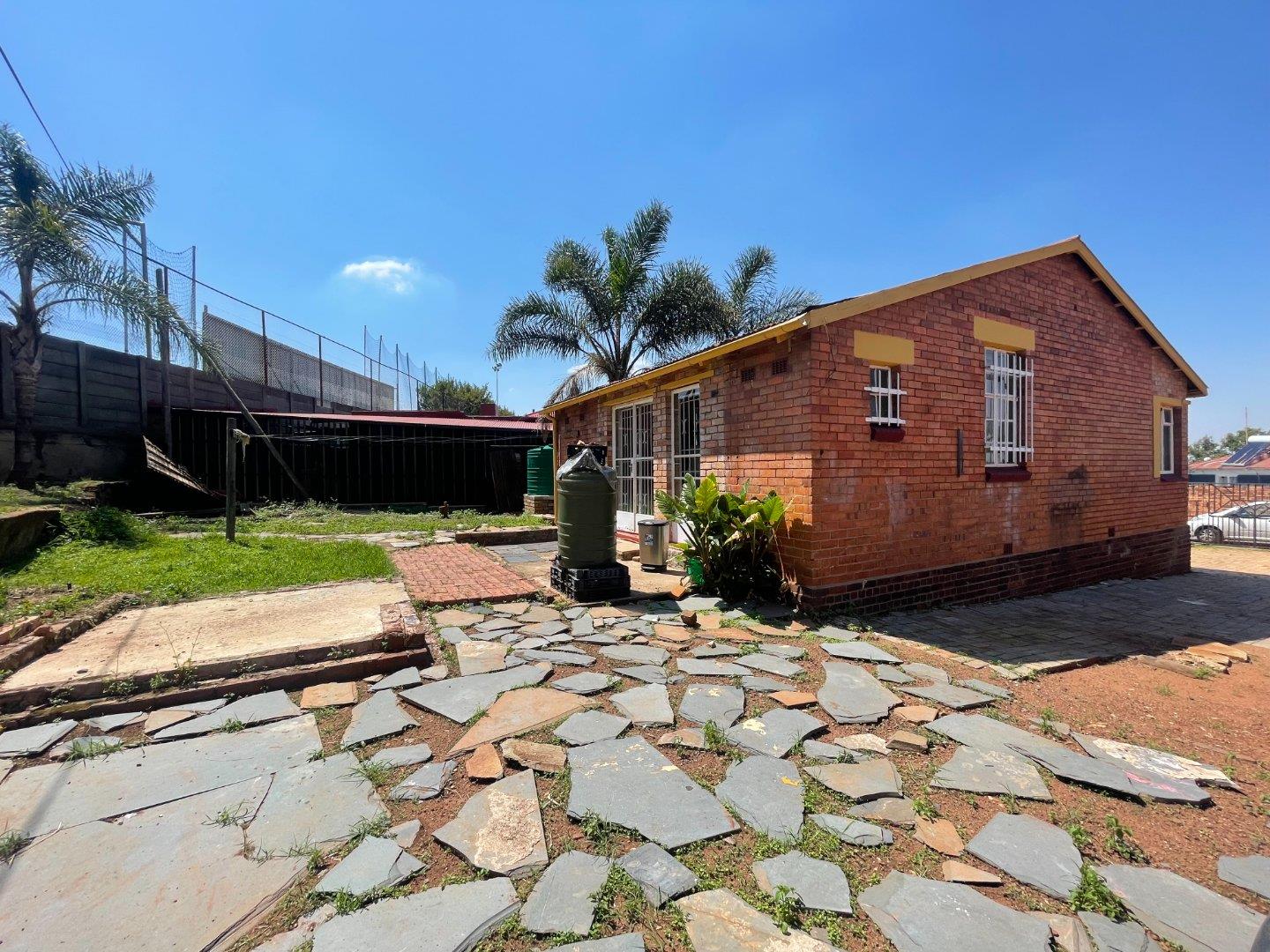 Jan Hofmeyer Property Property and houses to rent in Jan Hofmeyer