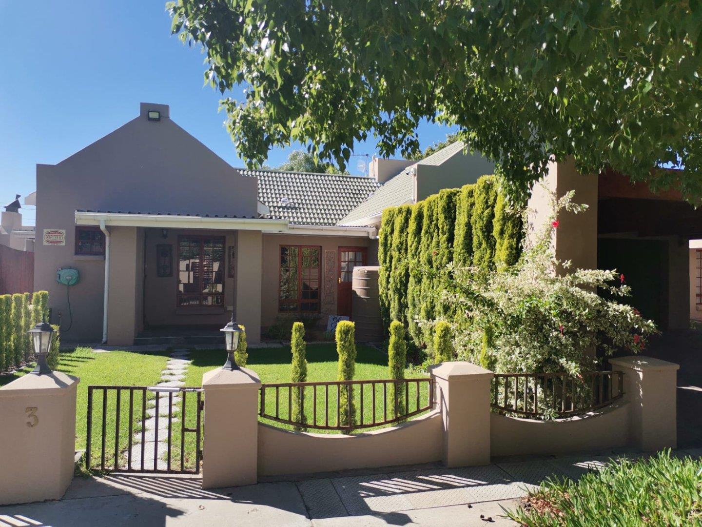 Property and houses for sale in Beaufort West Beaufort West Property