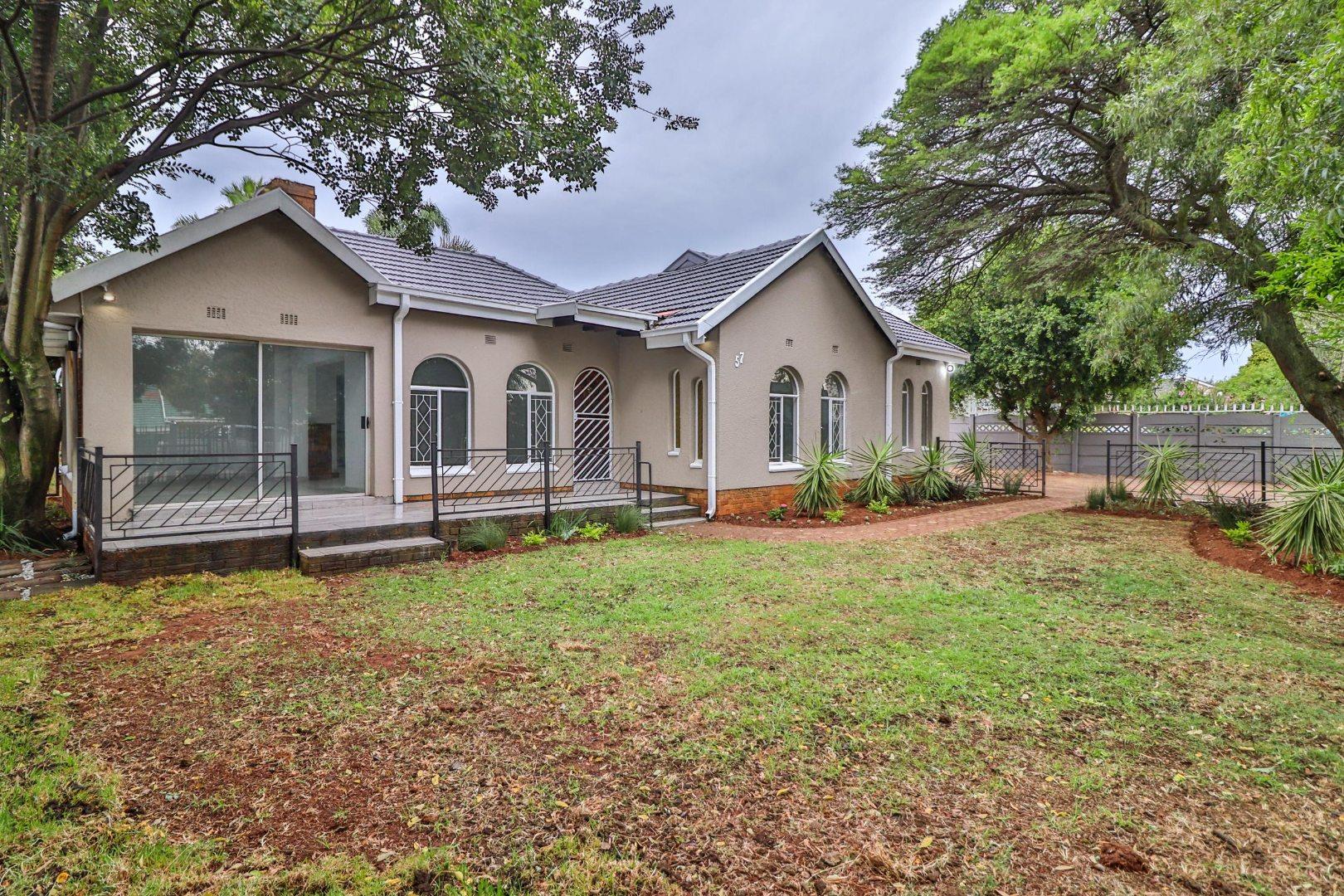 Horison Park Property Houses for sale in Horison Park