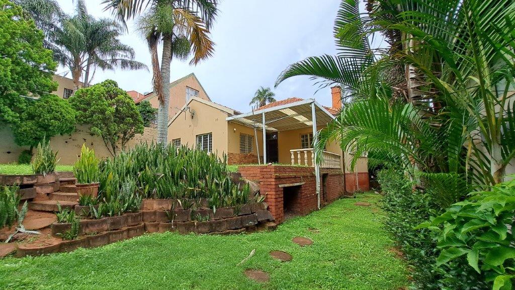 3 Bedroom House for sale in Musgrave 38 Seaforth Avenue P24112509463