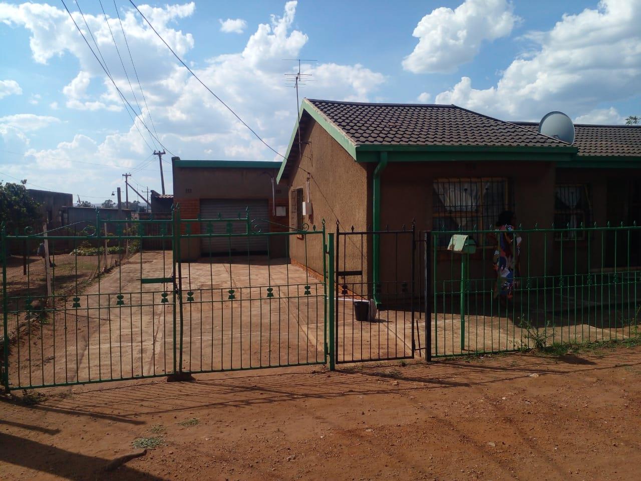 3 Bedroom House for sale in Sebokeng Zone 7 P24112511514