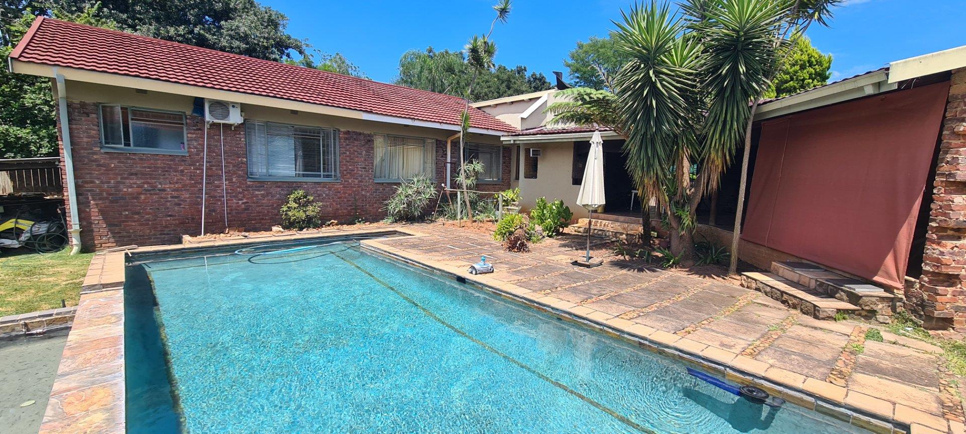 4 Bedroom House for sale in White River Ext 9 1 Pekan Road P24