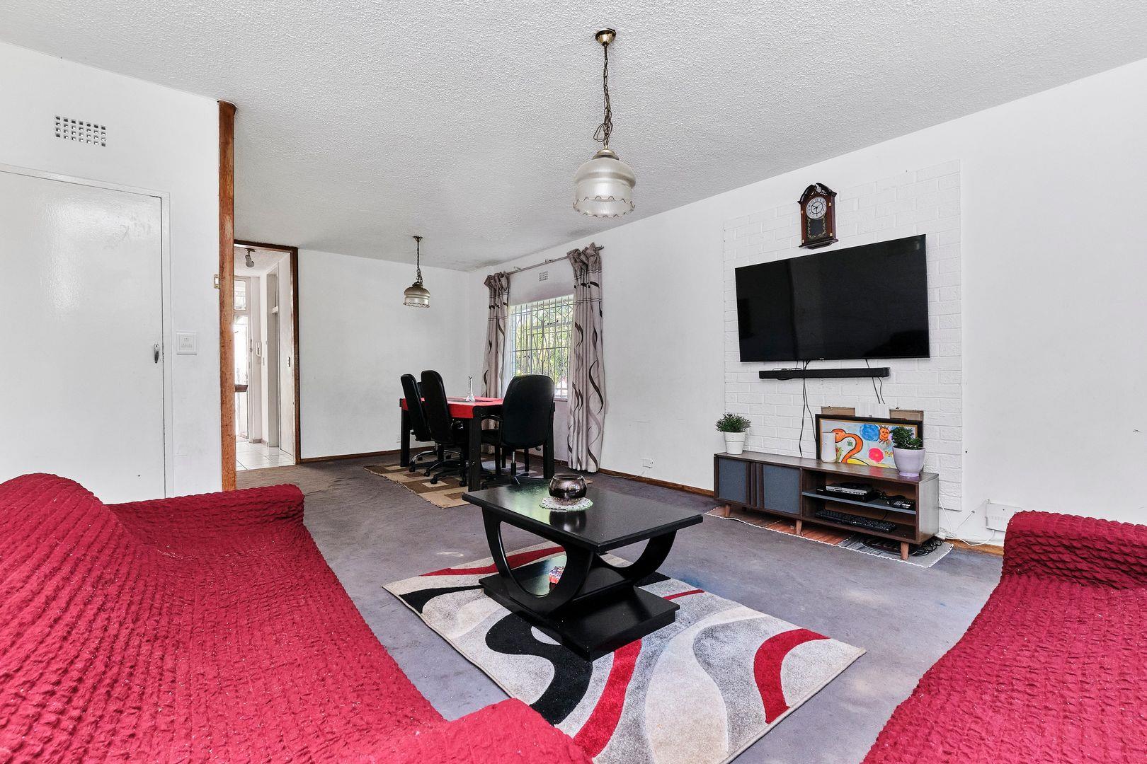 Linden Property Property and houses for sale in Linden