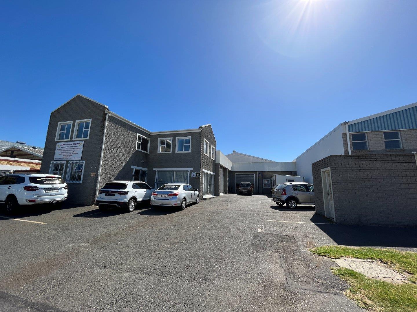 Industrial property to rent in Somerset West Somerset West Property