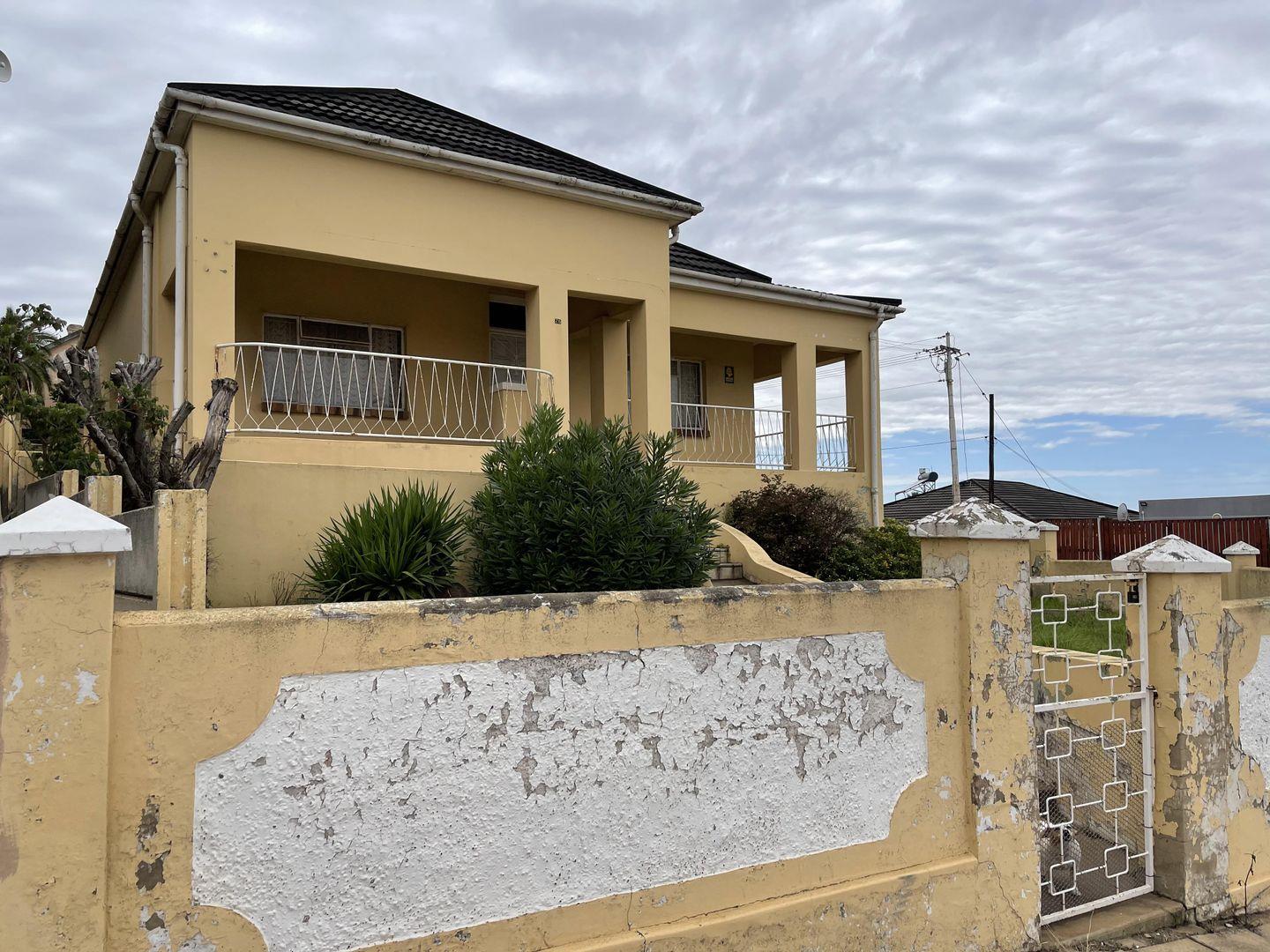 Cannon Hill Property Property and houses for sale in Cannon Hill