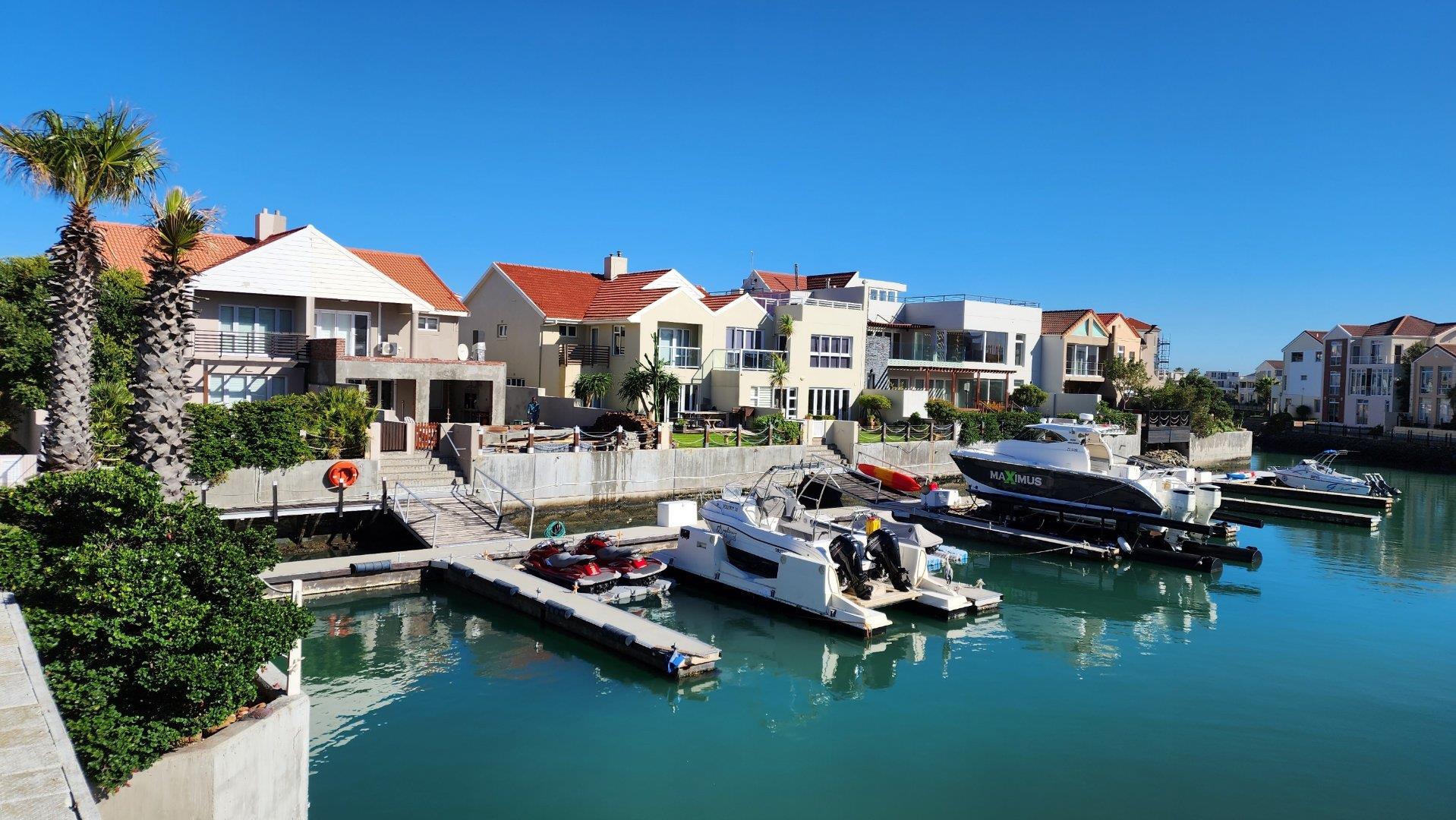 3 Bedroom House for sale in Harbour Island 1 San Marco Close P24112515943